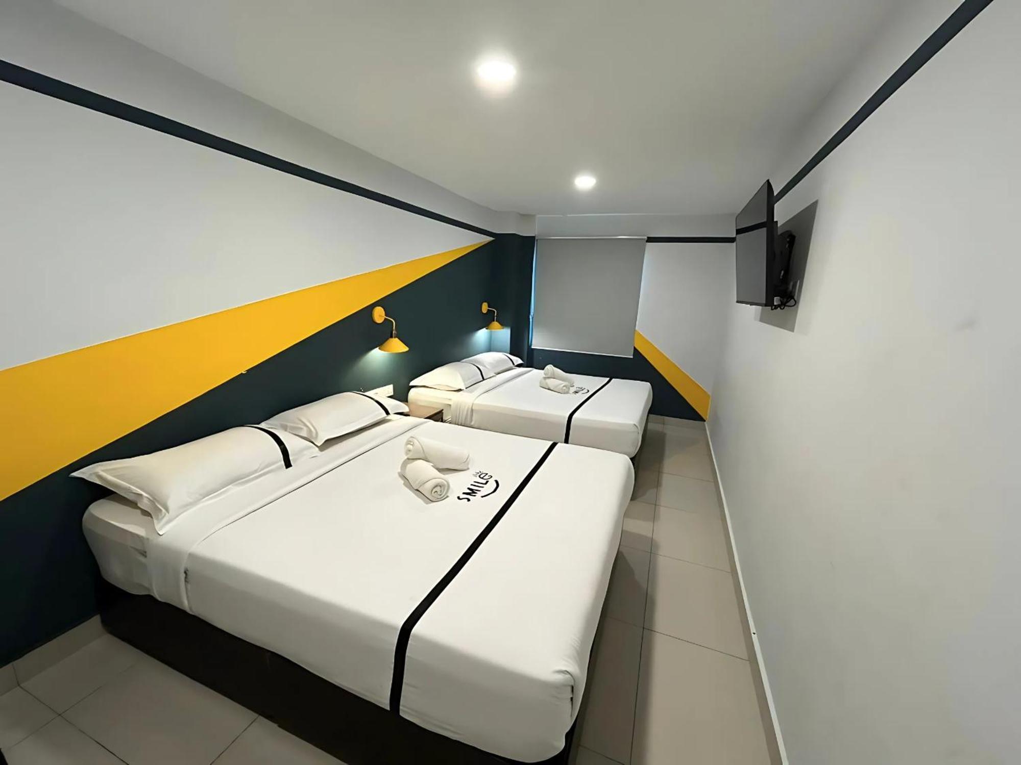 Smile Hotel Balakong Kajang شيراس المظهر الخارجي الصورة